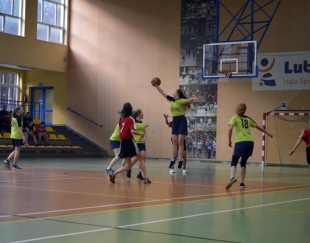 PIERWSZE miejsce w koszykówce w Mistrzostwach Powiatu Zielonogórskiego
